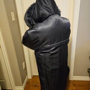 Linda Lumstrom coat with shell